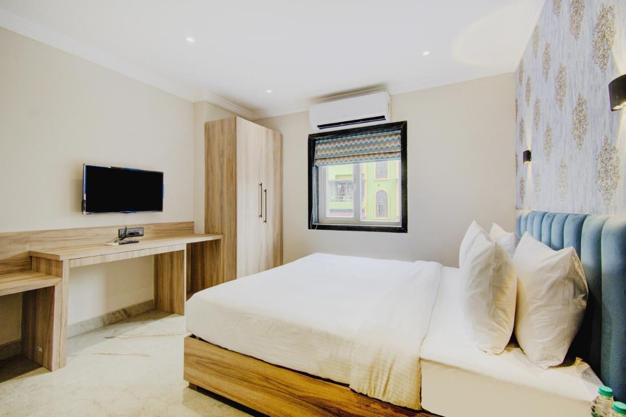 Super Townhouse Gokul Regency Near Dum Dum Metro Station Hotel Exterior photo